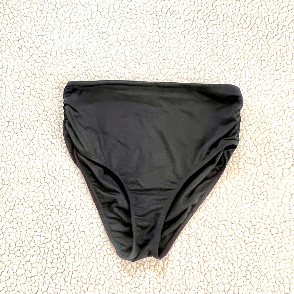 High waisted bikini bottom size M